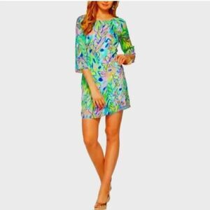 Lilly Pulitzer Carol Shift Dress in Multi Hot Spot Island 50+ UPF Satin Size 00